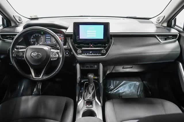 Thumbnail: 2023 Toyota Corolla Cross - 13