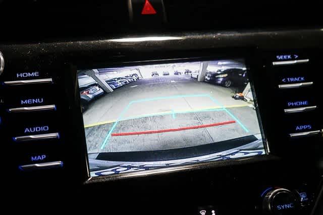 Thumbnail: 2019 Toyota Camry - 23