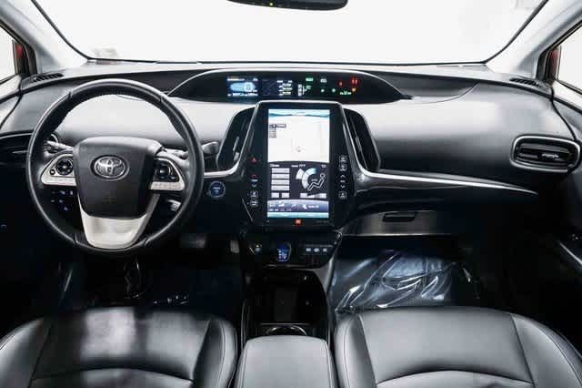 Thumbnail: 2017 Toyota Prius Prime - 13