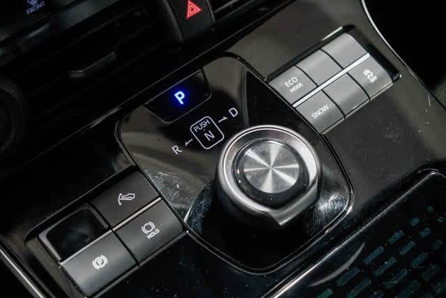 Thumbnail: 2024 Toyota bZ4X - 21