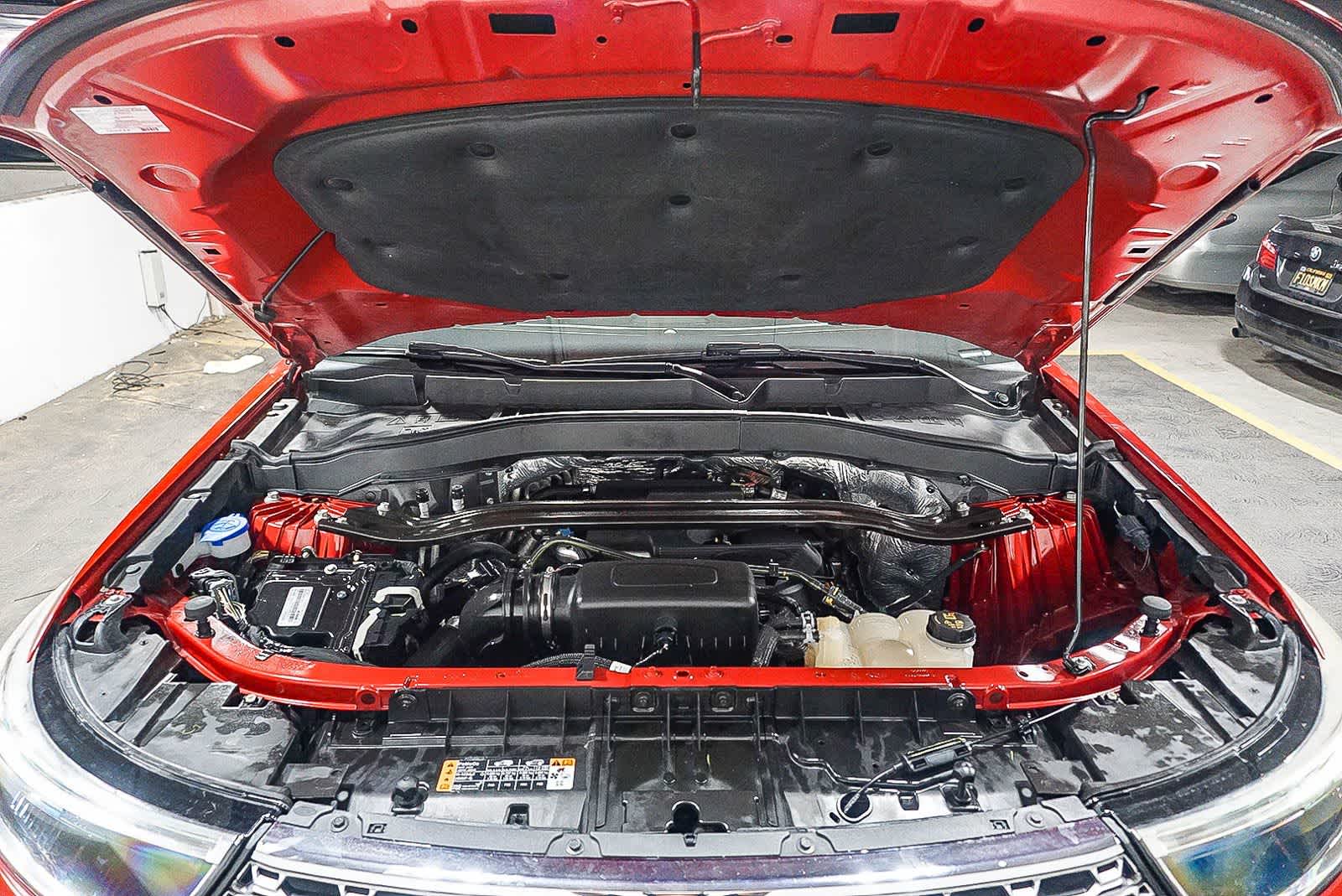 Thumbnail: 2020 Ford Explorer - 29