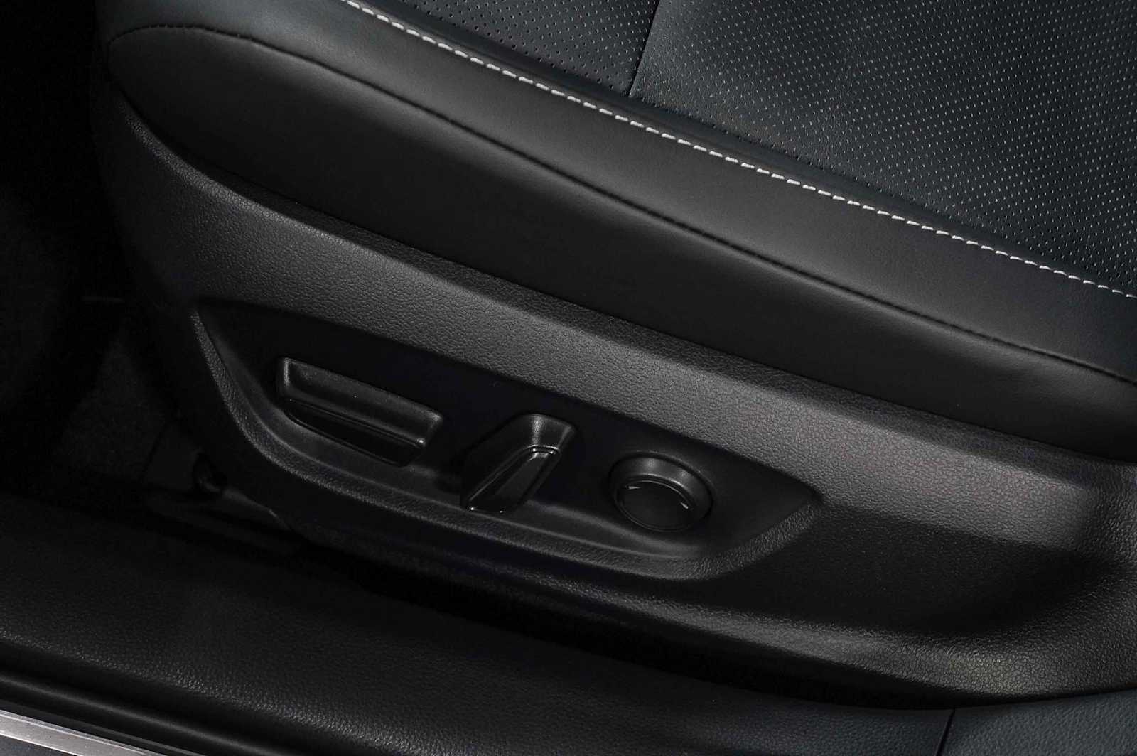 Thumbnail: 2026 Toyota Prius - 25