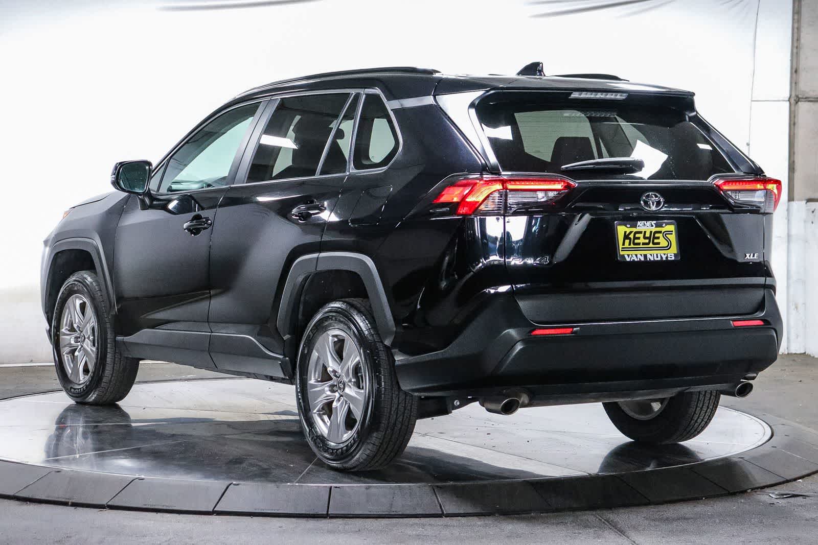 Thumbnail: 2024 Toyota RAV4 - 3