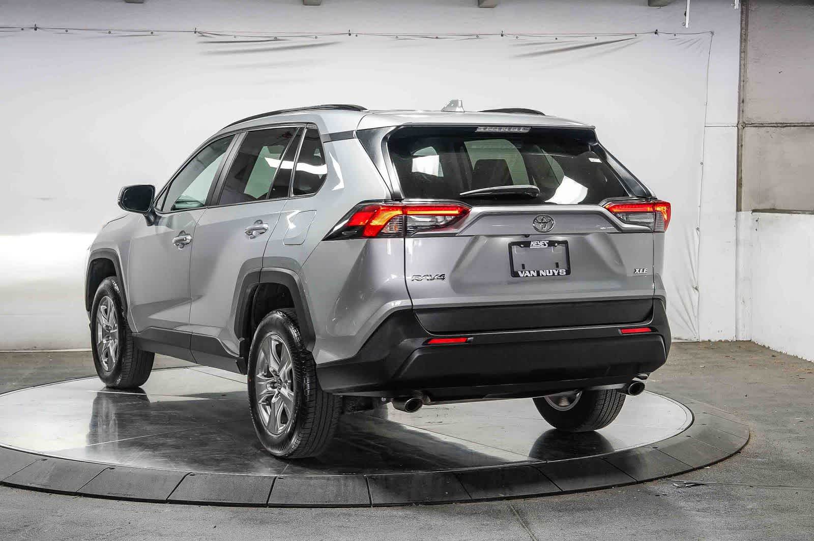 Thumbnail: 2024 Toyota RAV4 - 2