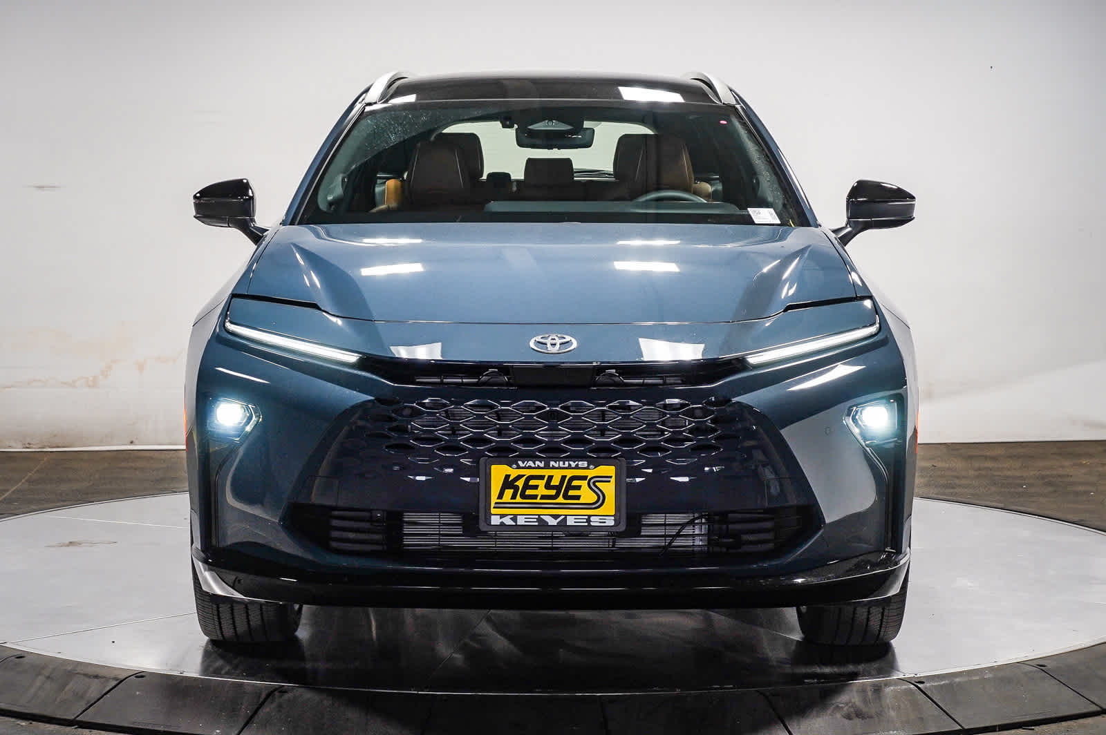 Thumbnail: 2025 Toyota Crown Signia - 2