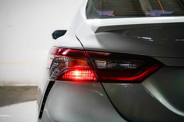 Thumbnail: 2023 Toyota Camry - 10