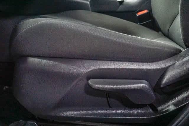 Thumbnail: 2024 Toyota RAV4 - 22