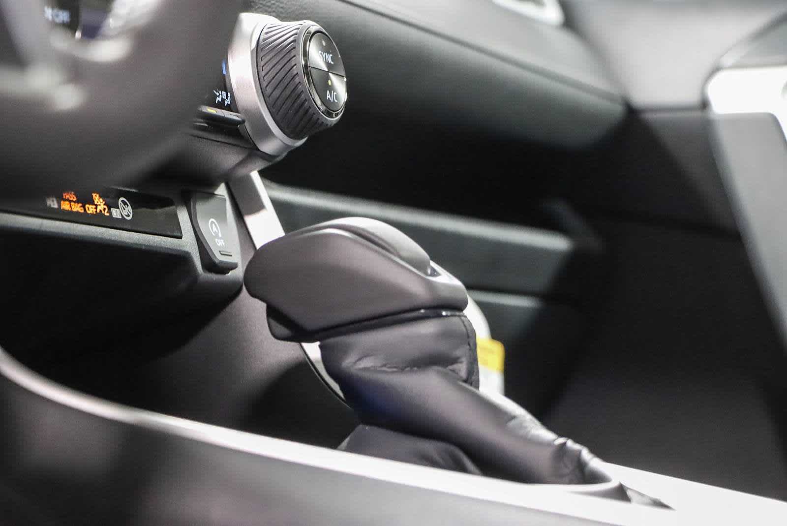 Thumbnail: 2025 Toyota RAV4 - 46