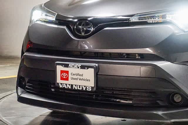 Thumbnail: 2019 Toyota C-HR - 6