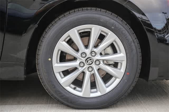 Thumbnail: 2025 Toyota Corolla - 10