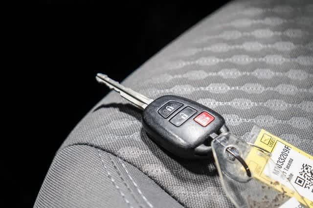 Thumbnail: 2021 Toyota Tacoma - 28