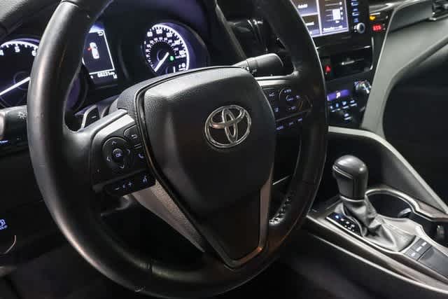 2022 Toyota Camry SE 21