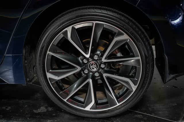 Thumbnail: 2021 Toyota Corolla - 11