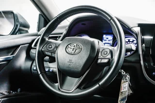 Thumbnail: 2022 Toyota Camry - 15