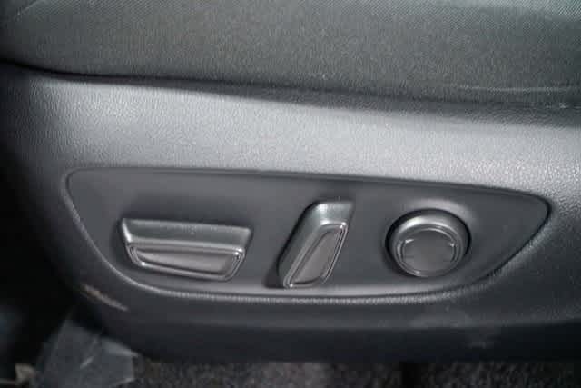 Thumbnail: 2024 Toyota RAV4 - 20
