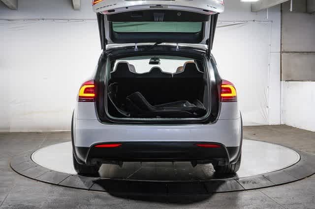 Thumbnail: 2018 Tesla Model X - 26