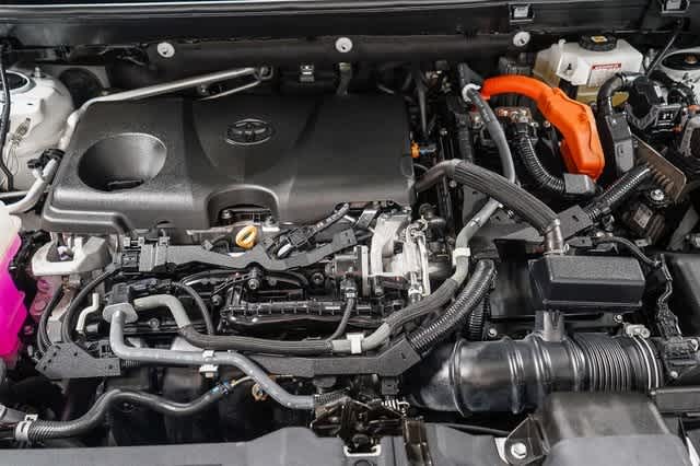 Thumbnail: 2021 Toyota RAV4 - 28