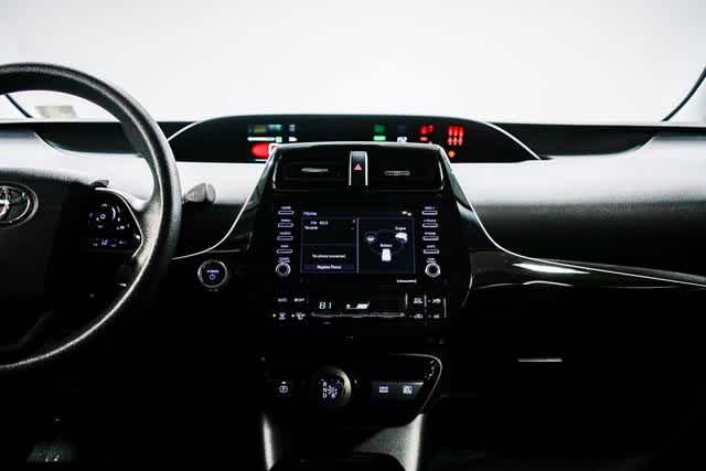 Thumbnail: 2021 Toyota Prius - 12