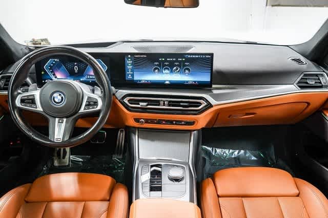 2023 BMW 3 Series 330e 12