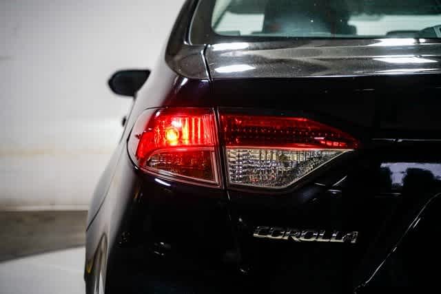 Thumbnail: 2023 Toyota Corolla - 9