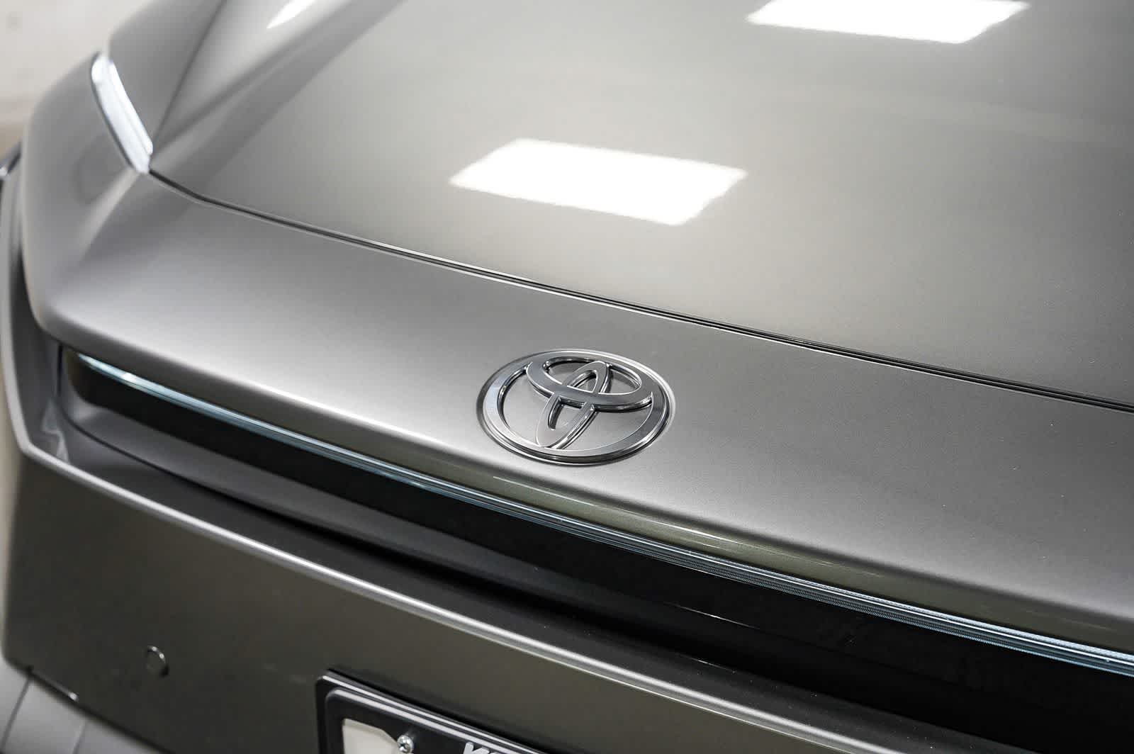 Thumbnail: 2026 Toyota bZ - 8