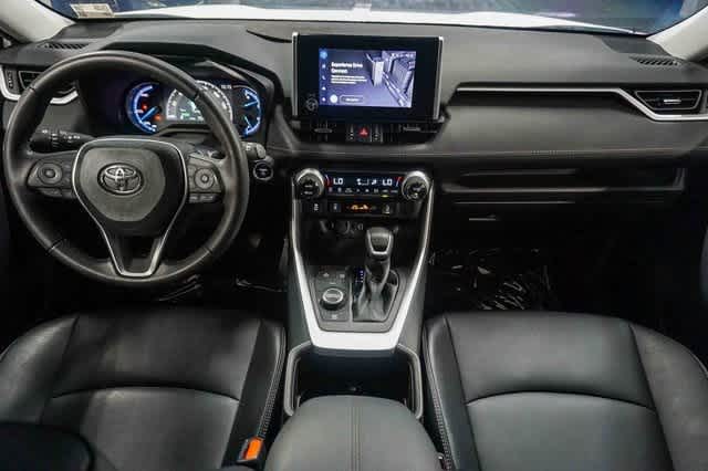 Thumbnail: 2023 Toyota RAV4 - 14