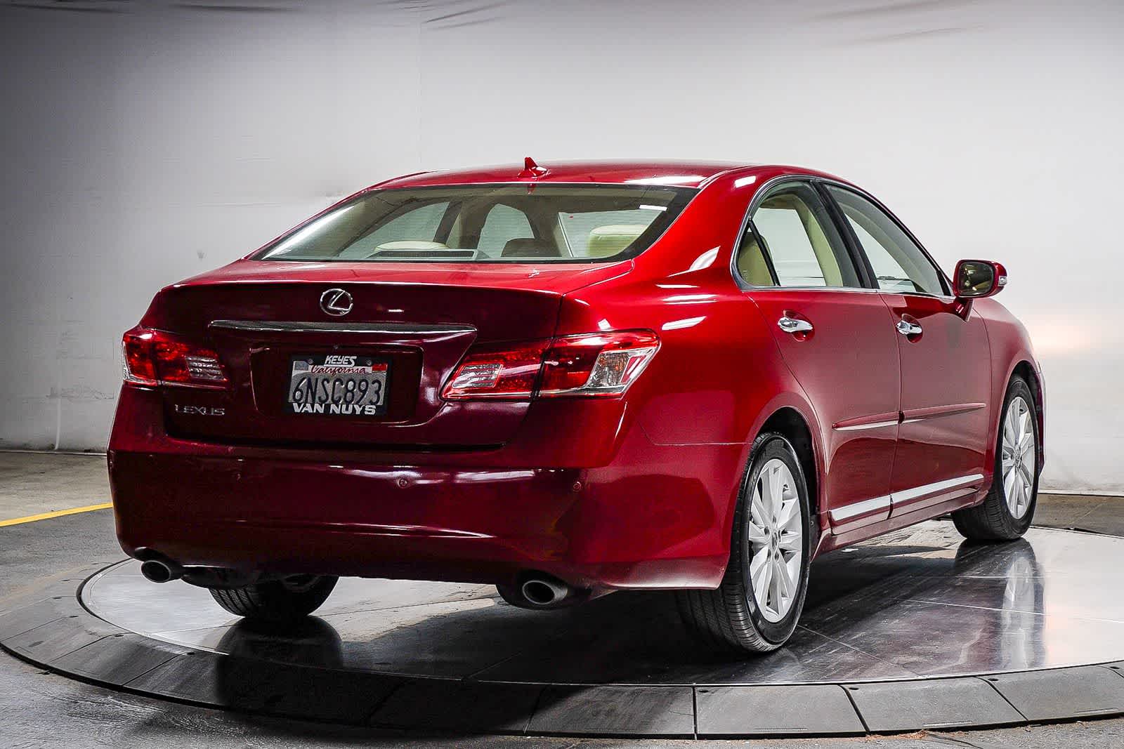Thumbnail: 2010 Lexus ES - 4