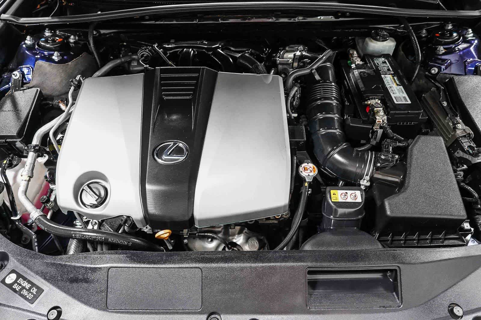 Thumbnail: 2019 Lexus ES - 28