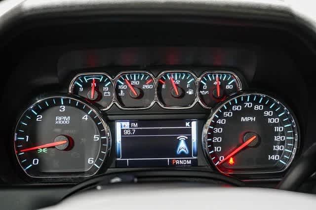 Thumbnail: 2015 Chevrolet Suburban - 26