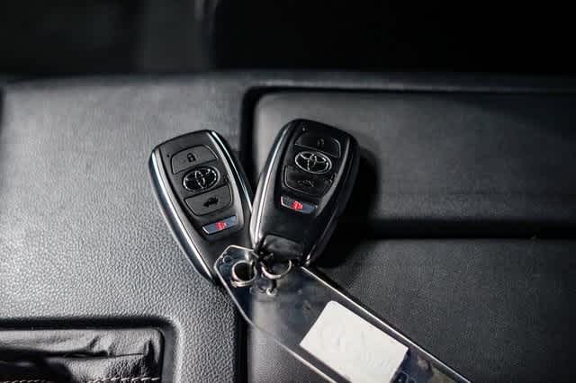 Thumbnail: 2023 Toyota GR86 - 30