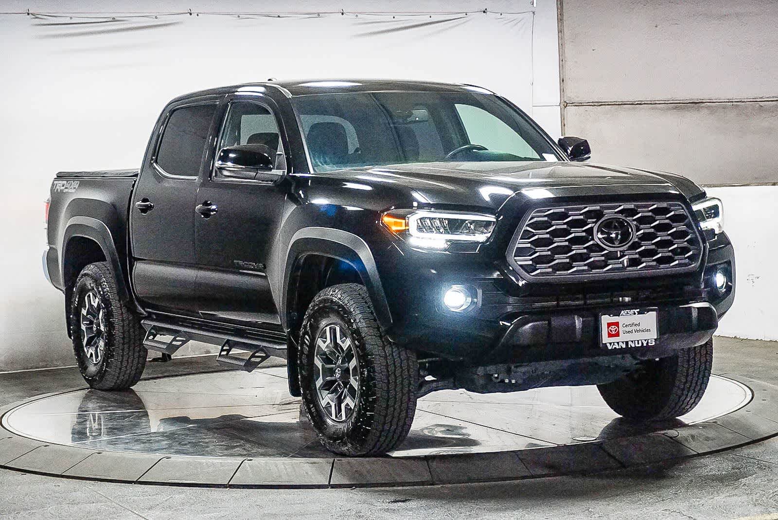 Thumbnail: 2023 Toyota Tacoma - 4