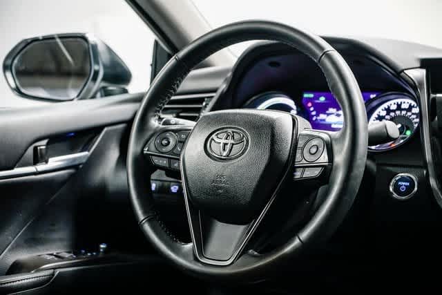 Thumbnail: 2023 Toyota Camry - 16