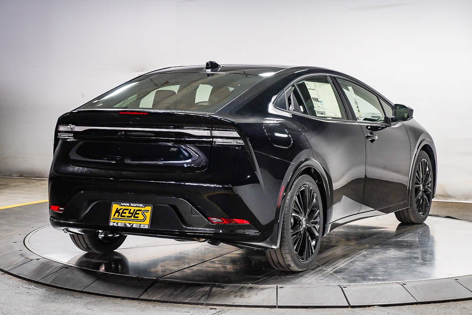 Thumbnail: 2026 Toyota Prius - 4