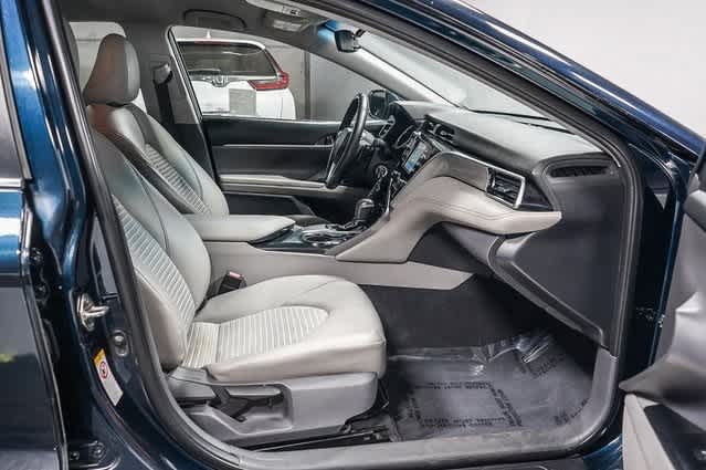 Thumbnail: 2018 Toyota Camry - 17