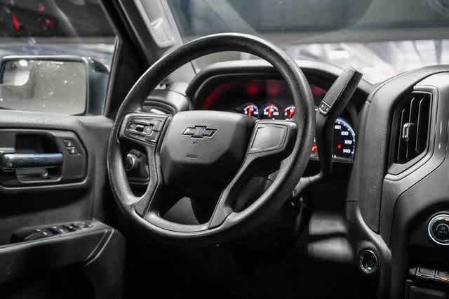 Thumbnail: 2023 Chevrolet Silverado 1500 - 16