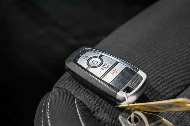 Thumbnail: 2022 Ford Mustang - 27