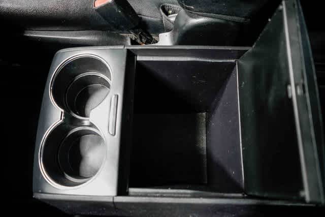 Thumbnail: 2020 Toyota Sienna - 23