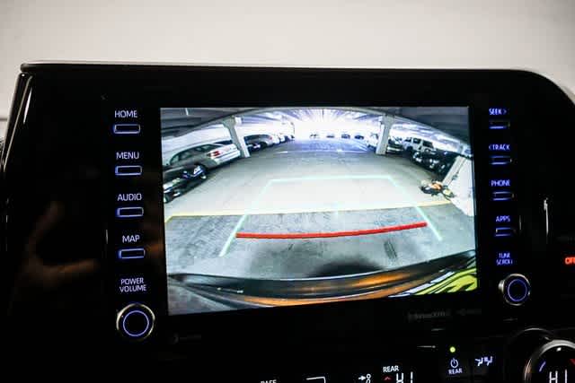 Thumbnail: 2022 Toyota Highlander - 26