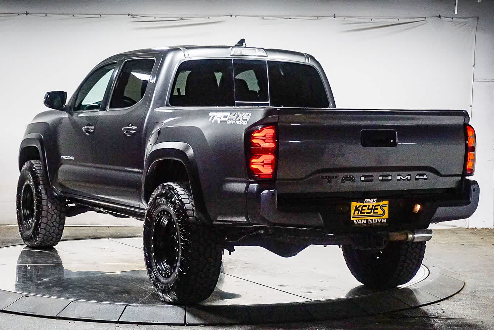 Thumbnail: 2019 Toyota Tacoma - 2