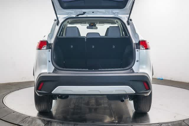 Thumbnail: 2022 Toyota Corolla Cross - 27