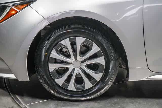 2022 Toyota Corolla LE 10