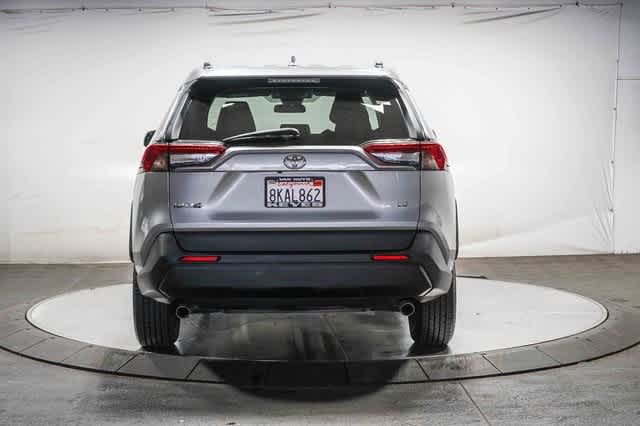 Thumbnail: 2019 Toyota RAV4 - 4