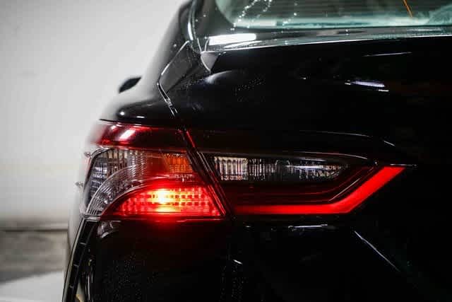 Thumbnail: 2023 Toyota Camry - 8
