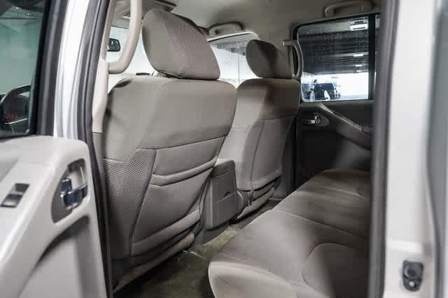 Thumbnail: 2017 Nissan Frontier - 17