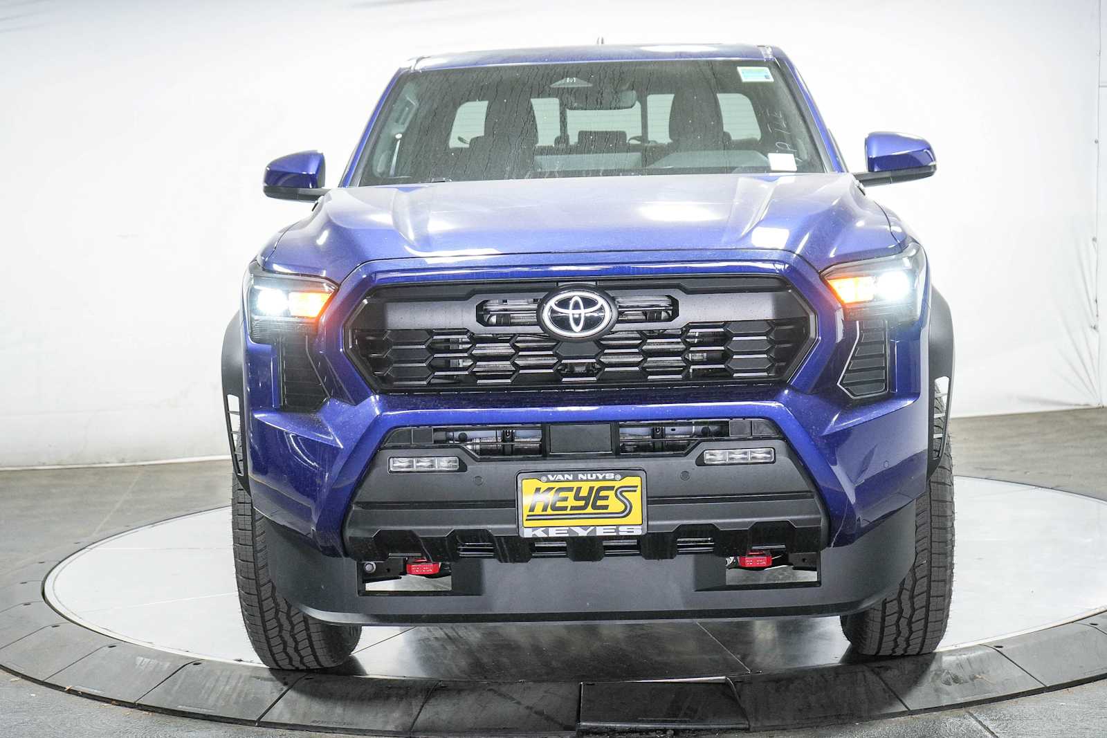 Thumbnail: 2025 Toyota Tacoma - 6