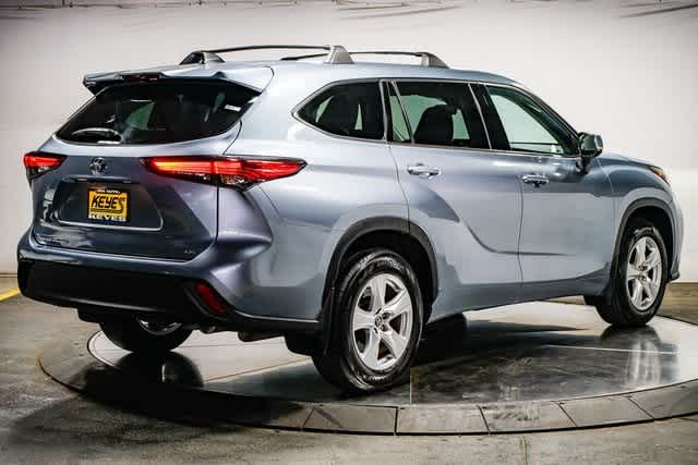 2022 Toyota Highlander LE 5