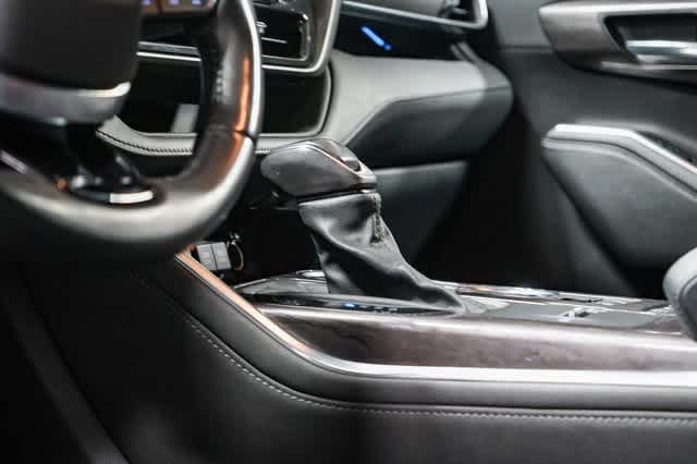 2021 Toyota Highlander Limited 24