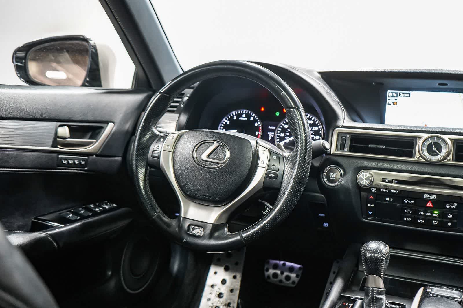 Thumbnail: 2015 Lexus GS - 15
