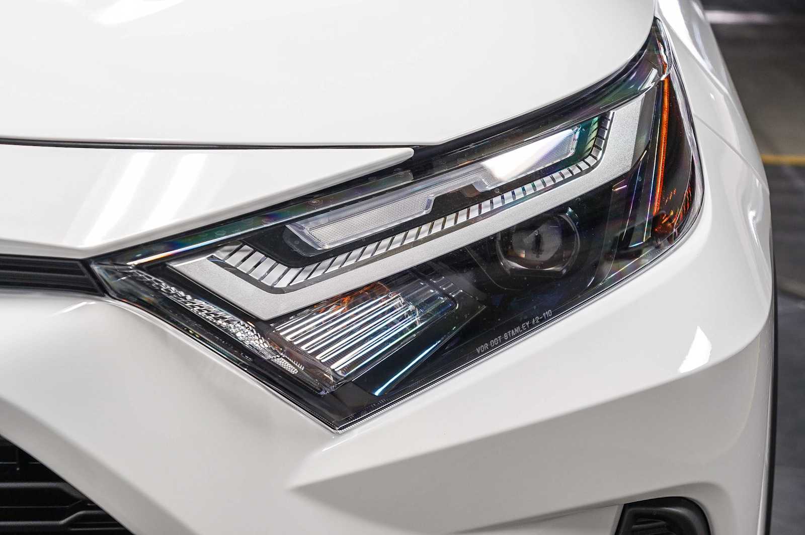 Thumbnail: 2025 Toyota RAV4 - 7