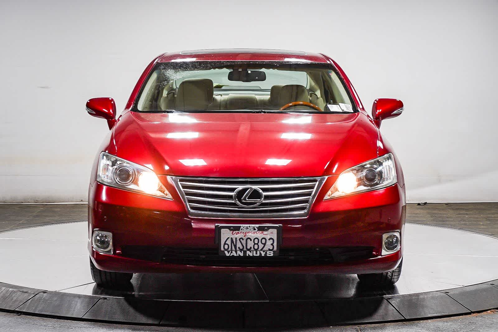 Thumbnail: 2010 Lexus ES - 2